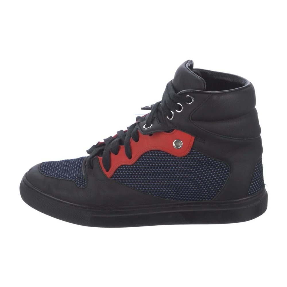 Balenciaga Leather Wedge Sneakers
Women's Size: 6‎